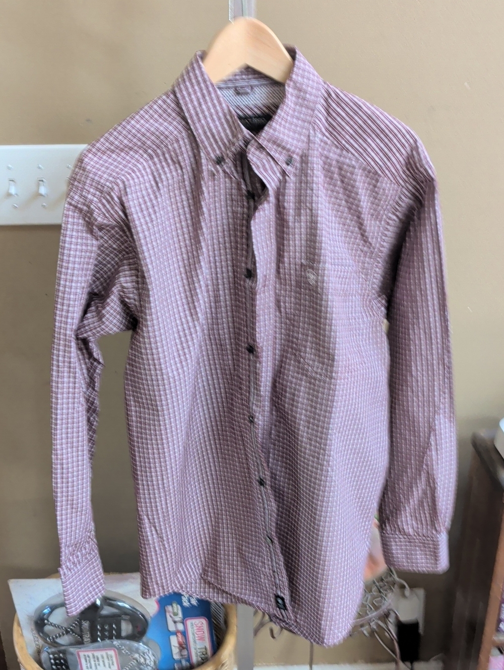 Men'swestern Button-Down Shirt in Light Burgundy Check